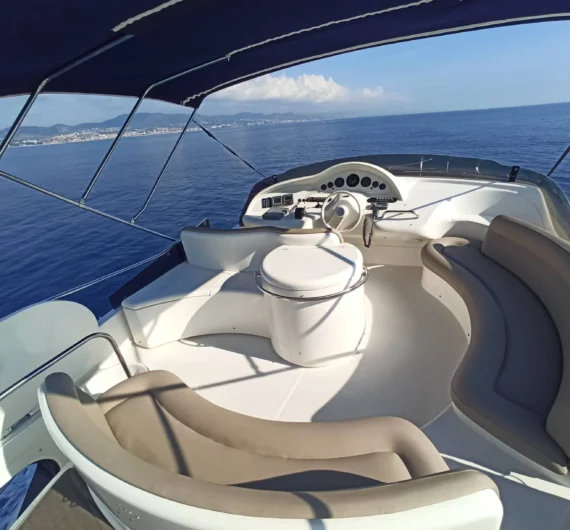 02-Azimut-46-FLY-&-DECKS (9)_11zon